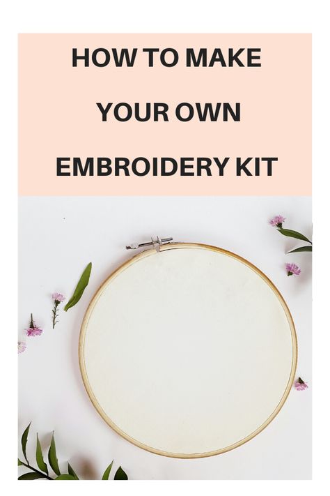 Here is everything you need to now how to make your embroidery kit. What kind of embroidery needles, how much yarn do you need. Do you buy an embroidery starters kit or make your own? Start your embroidery hoop art now!  DIY #embroidery #borduren #embroiderykit Embroidery Supplies For Beginners, Beginniner Embroidery, Diy Embroidery Kit Gift Ideas, Embroidery With Yarn, Teach Yourself Embroidery, Embroidery Starter Kit, How To Pack Embroidery Hoop, Diy Embroidery Gifts, Embroidery Hoop Diy