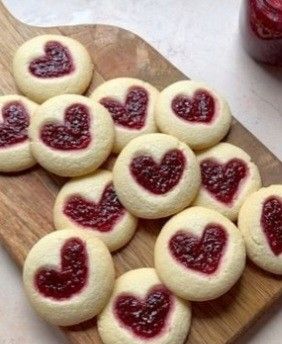 Thumbprint Cookies Aesthetic, Thumbprint Cookies Heart, Heart Thumbprint Cookies, Heart Thumbprint, Heart Cookies Recipe, Raspberry Thumbprint Cookies, Jam Thumbprint Cookies, Aesthetic Dessert, Finger Cookies