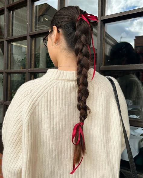 Bow Hairstyle, Ribbon Hairstyle, 가�을 패션, Aesthetic Hair, Hair Dos, Ponytail Hairstyles, Trendy Hairstyles, Hair Day, Pretty Hairstyles