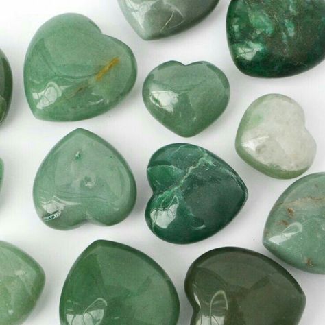 Adventurine Crystal, Green Ios, Ipad Design, Attract Luck, Green Everything, Green Aventurine Crystal, Zest For Life, Old Patterns, Aventurine Crystal