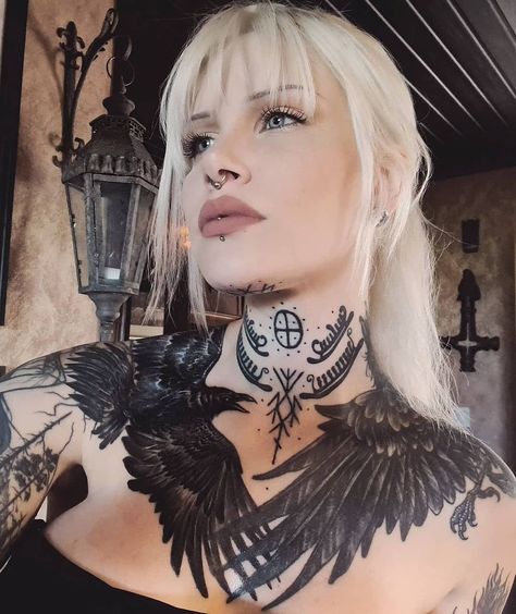 VIKINGS || Viking Warriors on Instagram: “🔥Huginn and Muninn😍 Reposted From @ida.morbida Model: @ida.morbida Ravens made by @nero_sin & @rille_sickboys Tag @runicfella to have a…” Gothic Neck Tattoo, Chest Neck Tattoo, Pagan Tattoo, Girl Neck Tattoos, Catrina Tattoo, Throat Tattoo, Goth Tattoo, Neck Tattoos Women, Wicked Tattoos