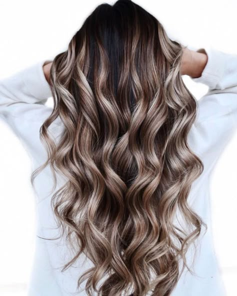 Balayage Long Hair, Brown And Blonde, Blond Balayage, Brunette Hair With Highlights, Hair Artist, Brown Hair With Blonde Highlights, Ash Blonde Hair, Brown Hair Balayage, Balayage Hair Blonde