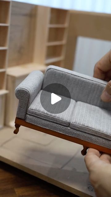 miniature_artist 🇰🇷 on Instagram: "🔹How to build a dollhouse - 4🔹 Miniature Sofa 🛋️ ⓒ Katemini   #dollhouse #miniature #roombox #diorama #backdrop #sofa #dollstagram #baywindows #katemini" How To Build Dollhouse Furniture, Miniature Chair Template, Sofa Miniature Diy, Diy Dollhouse Bunk Bed, Diy Miniature Dollhouse Furniture, Miniature Living Room Diy, Dollhouse Sofa Diy, Dollhouse Couch Diy, Dollhouse Furniture Tutorials Patterns