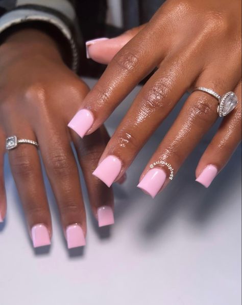 Short Nail Ideas Acrylic Square Pink, Gel Nails Ideas Pink And White, Powdered Pink Nails, Very Square Acrylic Nails, Short Wide Square Nails, Simple But Classy Nails, Short Square Acrylic Nails Summer Pink, Short Nails One Color, Simple Short Nails Ideas