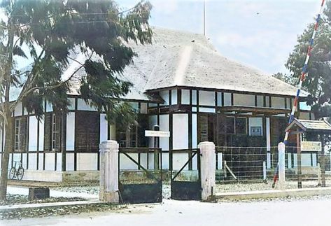 Kantor Pos, Leiden University, Tempo Doeloe, Old Buildings, Gazebo, Outdoor Structures, Indonesia, University, Building