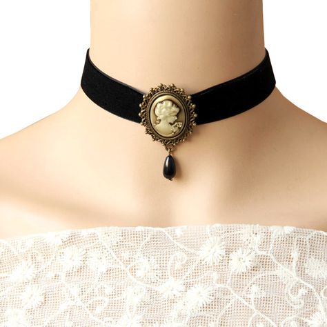 Goth Librarian, Cameo Choker Necklace, Gothic Choker Necklace, Handmade Choker Necklace, Homemade Necklaces, False Collar, Velvet Choker Necklaces, Handmade Chokers, Vintage Choker