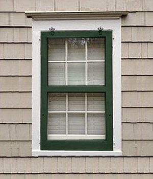 "The Shocking Truth About Windows" - link to an excellent series of articles on the Old House Guy website about why character home owners should avoid replacing their original wood windows. A must-read for people living in old houses! Diy Interior Storm Windows, Window Screen Ideas, Craftsman Trim Window, Interior Storm Windows, Old Wood Windows, Historic Windows, Window Restoration, House Repair, Storm Windows