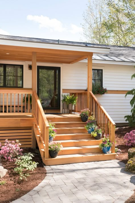 DIY Network Ultimate Retreat Home Tour Manufactured Home Porch, Renovation Facade, Veranda Design, Retreat Home, Front Porch Steps, Mobile Home Exteriors, Porch Remodel, Mobile Home Living, Patio Deck Designs