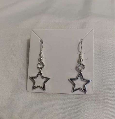 Star Earings Piercings, Star Things Aesthetic, Cute Star Earrings, Star Accessories Aesthetic, Stargirl Accessories, Stargirl Earrings, Star Earrings Aesthetic, Star Jewelry Aesthetic, Star Clothes