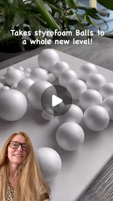 Painting Styrofoam Balls, Art With Balls, Styrofoam Ball Art, Silver Foil Art, Huge Wall Decor Ideas, Diy Whimsical Decor, Styrofoam Ball Crafts Christmas, Stone Crafts Ideas, How To Cut Styrofoam