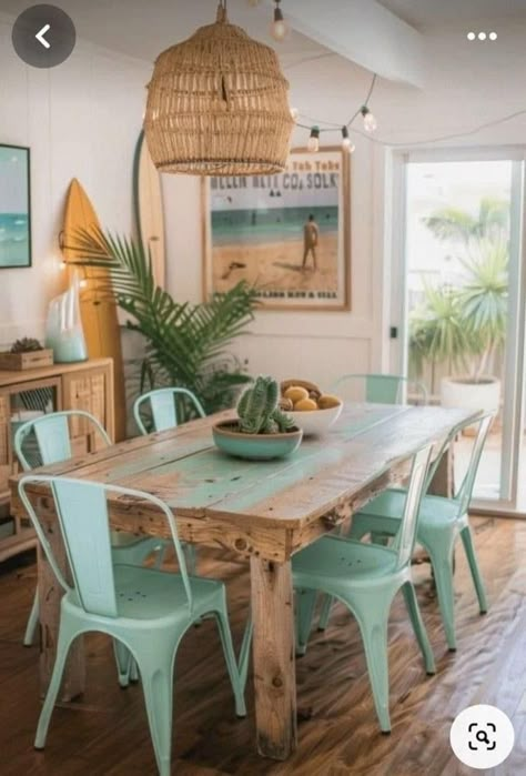 Coastal Dining Room, Modern Farmhouse Dining Room, Beach House Interior Design, Coastal Room, Coastal Dining, Modern Farmhouse Dining, Casa Country, Dream Beach Houses, Hawaii Homes