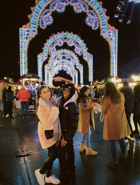 #winterwonderland #london #hydepark #winter #christmas #christmasinlondon #bestfriendpictures #bestfriendgoals Winter Wonderland London Outfit, Winter Wonderland Outfit London, Winter Wonderland Hyde Park, London Xmas, Pictures Of Winter, Winter Wonderland London, Winter Wonderland Outfit, Night Shoot, Park Pictures