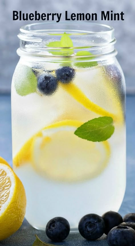 Fruit infused water recipes bursting with flavor and the perfect way to stay hydrated. Fruit water is so easy make and the perfect way to make sure you are drinking enough water every day. Kids love these fruit water recipes too! | ezebreezy.com Fruit Water Recipes, Fruit Infused Water Recipes, Flavored Water Recipes, Drinking Enough Water, Lemon Diet, Infused Water Recipes, Fruit Infused Water, Detox Water Recipes, Fruit Water