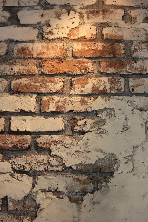 German Smear Brick, Interior Industrial, Old Brick Wall, Faux Brick Walls, Brick Texture, Faux Brick, Exposed Brick Walls, Peeling Paint, Old Bricks