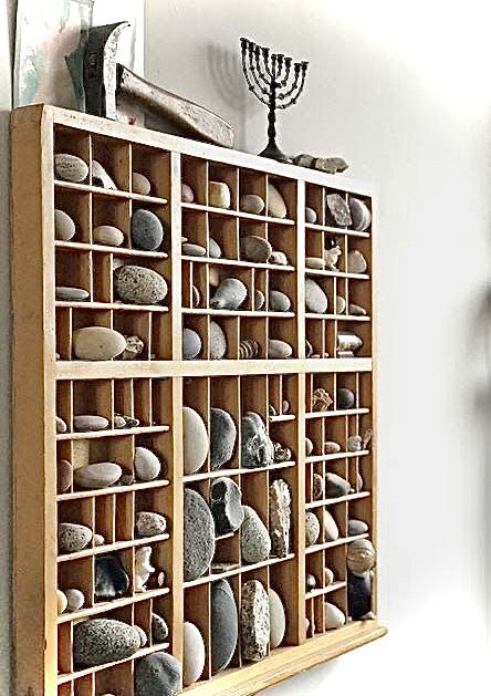 Wall Of Shadow Boxes, Weird Living Room, Printers Drawer, Unusual Furniture, Deco Nature, Printers Tray, Stones Diy, Cabinet Of Curiosities, Wooden Tray