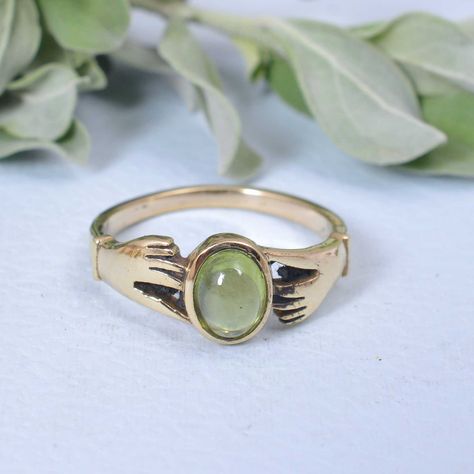 peridot Ring, gemstone Peridot Hug Brass Jewelry, Boho Jewelry, Birthstone Ring, Rings For Women, Hugging Ring, Vintage Hug ring,Dainty ring Enjoy Free Shipping on All Orders *Handmade item *Dispatches from a small business in India *Materials         :-   Brass, 925 sterling Silver *Band colour    :-   Gold, Silver *Style                 :-   Boho & hippie *Can be personalized Product Description:-  PRODUCT CODE     :-    SIZE           :-    All Size Are Available. Choose From Variation. METAL           :-    Brass Or 925 sterling silver STONE                    :-    Peridot STONE SHAPE        :-      Oval Ring can be customized on request and gemstone can be made to any gemstone you want. If You Need Faster Shipping, Please Contact us Please Make Sure to Include The Correct Address Dur Women Hugging, Hug Ring, Peridot Jewelry, Ring Hand, Dope Jewelry, Funky Jewelry, Jewelry Lookbook, Peridot Ring, Hand Holding