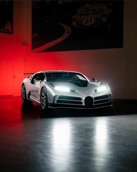 #bugatti #chiron #tate #bugatti #chiron #interior #interiorfetish #carinteriors #hypercars #expensive #supercars #steeringwheels #fastcars #luxurycarphotos #mydreamcar #mydreamcars #supra #supraaesthetic Bugatti Centodieci Wallpaper, Tate Bugatti, Car Jdm Wallpaper, Jdm Wallpaper Iphone 4k, Jdm Wallpaper Iphone, Car 4k Wallpaper, Bugatti Chiron Interior, Bugatti Centodieci, 4k Iphone Wallpaper