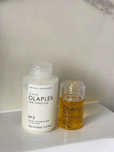 Aesthetic Hair Masks, Olaplex Hair Mask, Hair Mask Aesthetic, Olaplex Aesthetic, Olaplex Hair Oil, Hair Oil Aesthetic, Olaplex Oil, Hair Products Aesthetic, Olaplex Products