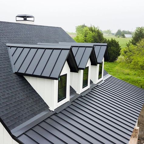 Diy Metal Roof, Modern Roof Design, Residential Metal Roofing, Metal Roof Panels, Metal Roof Tiles, Corrugated Metal Siding, Gable Roof Design, Metal Roof Houses, Metal Roof Installation