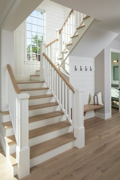 A Nantucket coastal style retreat with breathtaking Lake Minnetonka views Coastal Staircase Ideas, Modern Home Stairs, White And Wood Staircase, Beach House Staircase, Shiplap Staircase, Coastal Staircase, Beach House Stairs, White Banister, درج السلم