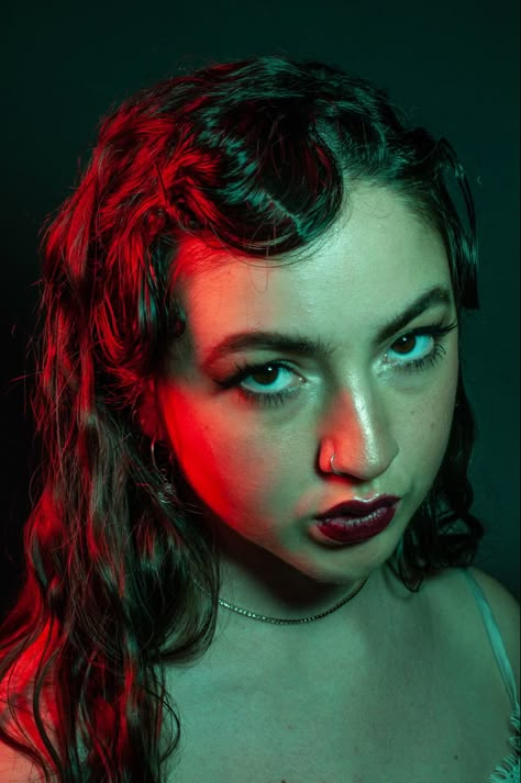 People In Colored Lighting, Portraits With Colored Lighting, Portraiture Photography Lighting, Gel Light Photography, Detailed Portrait Photography, Red Gel Lighting Photography, Coloured Portrait Photography, Expressive Reference Photos, Colour Gels Photography