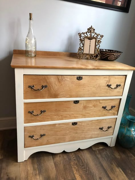 Refacing Drawer Fronts, Redone Bedroom Furniture, Repaint Dresser Diy, Wood And Painted Dresser, Redoing Dressers Ideas, Painted Dresser Ideas Boho, Refurbished Drawers, Two Toned Furniture, Redone Dressers