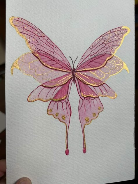 Butterfly Detail Drawing, Felt Tip Drawings, How To Draw Butterfly Wings, Fairy Wings Painting, Buterfluffy Drawings, Butterfly Wing Drawing, Butterfly Aesthetic Drawing, Metallic Watercolor Painting Ideas, Mythical Butterfly