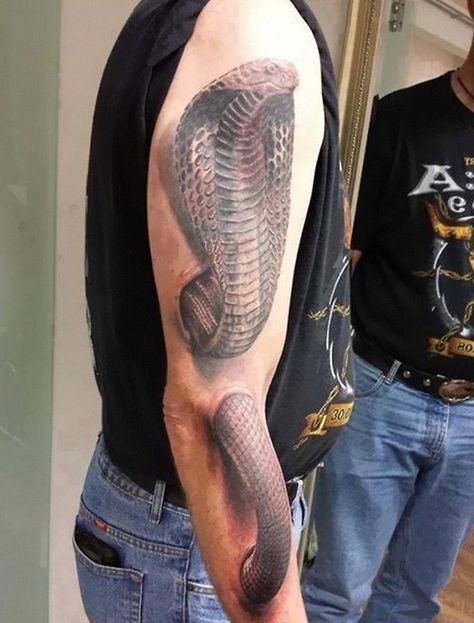 25+ Crazy 3D Tattoos That Will Twist Your Mind King Cobra Tattoo, Tato 3d, Pita Merah, Best 3d Tattoos, Realistic Butterfly Tattoo, Tatoo 3d, Amazing 3d Tattoos, Cobra Tattoo, Optical Illusion Tattoo