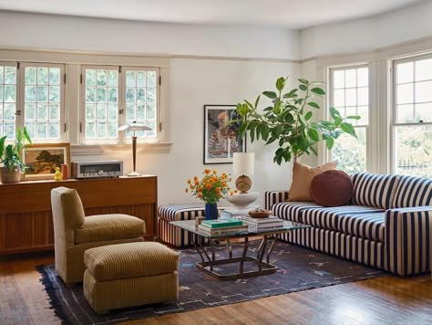 Living Room And Kitchen Design, French Sofa, Clare Vivier, Living Room Design Inspiration, Clare V, Craftsman Home, Craftsmen Homes, Home Things, Home Tours