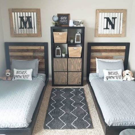 Looking for an easy modern farmhouse headboard? You can build this platform bed and headboard for $65 and no special tools. You can also customize the colors to match your home.    When our twin boys started crawling out of their cribs, we knew it was time to move them into big boy beds. We wanted them to be relatively low to the ground for safety.  After searching a multitude of stores and not finding what we wanted, we decided to build our own.  Materials Needed for the Platform Bed… 2 Twin Beds Boys, 2 Twin Beds In One Room Kids, Kids Twin Bed Ideas, 2 Beds In One Room Ideas Teenagers, Bedroom For 2 Boys, Boys Room Shared, Diy Twin Headboard, Twin Boys Room, Diy Twin Bed