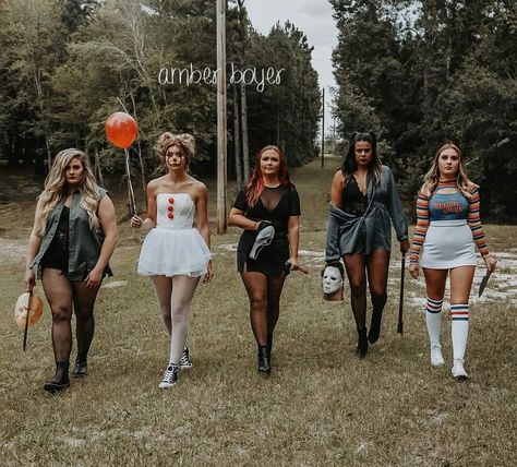 Classic Slasher Costumes, Crazy Group Costumes, Fun Group Costume Ideas, Best Friend Halloween Costumes Scary, Horror Themed Party Outfits, Saw Movie Halloween Costume, Halloween Costumes Slashers, Female Horror Characters Costumes, Horror Costume Women