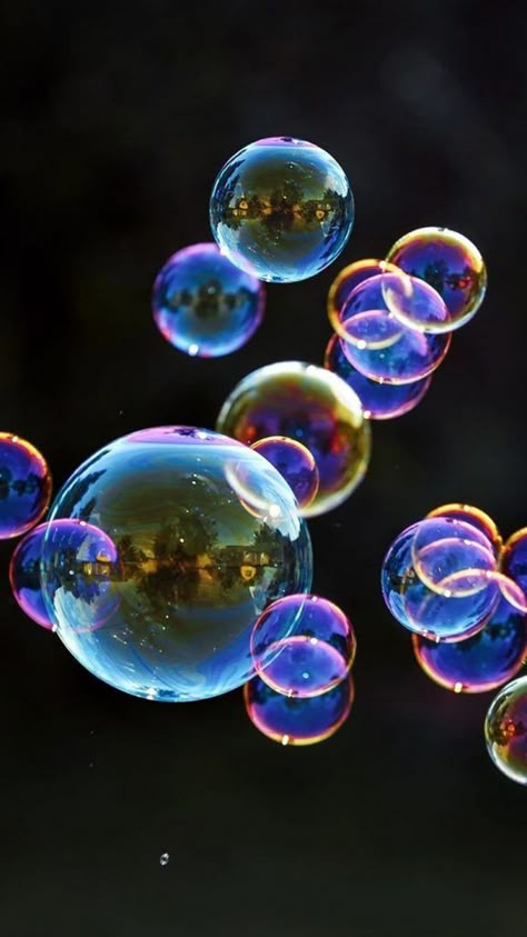 Bubbles Photography, Bubble Painting, Diy Canopy, Bubbles Wallpaper, Bubble Art, Screen Savers, Love Photography, Phone Backgrounds, Cool Artwork