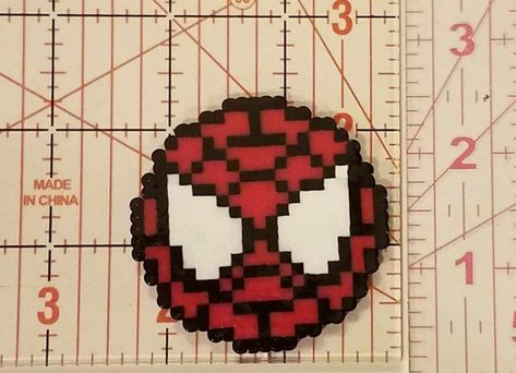 Perler Bead Patterns Spiderman, Deadpool Perler Beads, Spider Man Perler Beads, Spiderman Perler Beads, Spider Man Logo, Ironing Beads, Spiderman Mask, Hamma Beads Ideas, Perler Creations