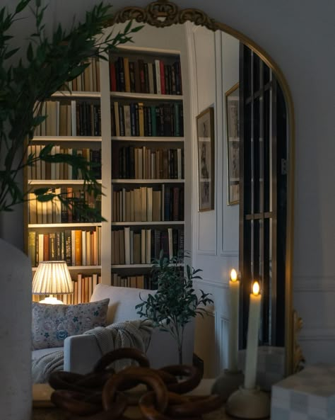 Some moodier shots of our home office library. Who wouldn’t want to spend a gloomy day in this room getting lost in a book?… | Instagram Vintage Remodel, Home Decor Thrift, Diy Library, Thrift Books, Library Vintage, Home Office Library, Book Instagram, Office Library, Gloomy Day