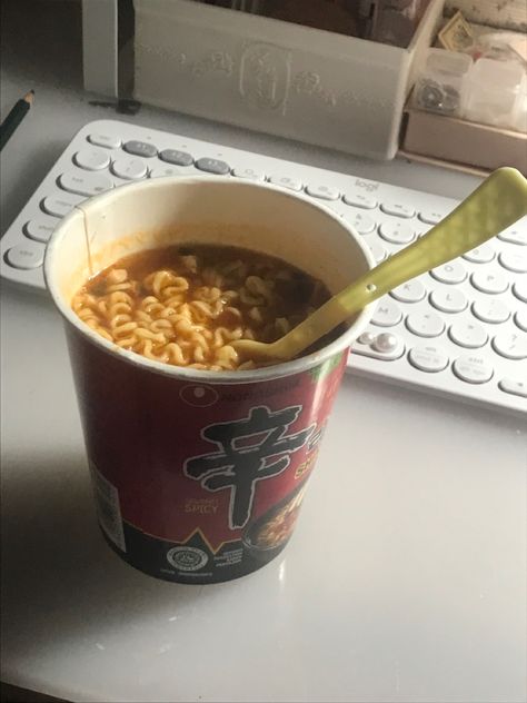 Shin Ramyun Aesthetic, Ramyun Aesthetic, High Fiber Dinner, Breakfast Energy, Snack Aesthetic, Shin Ramyun, High Protein High Fiber, Midnight Snack, Instagram Frame Template