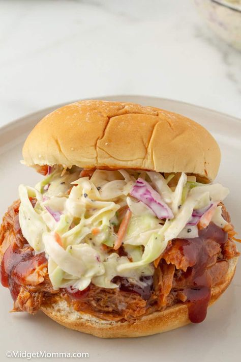 Cold Slaw For Pulled Pork, Slaw For Bbq Pulled Pork, Pulled Pork Sliders With Slaw, Slaw For Sandwiches, Pork Sliders With Slaw, Slaw For Pulled Pork, Pork Rubs, Recipes Sliders, Slaw Sandwich