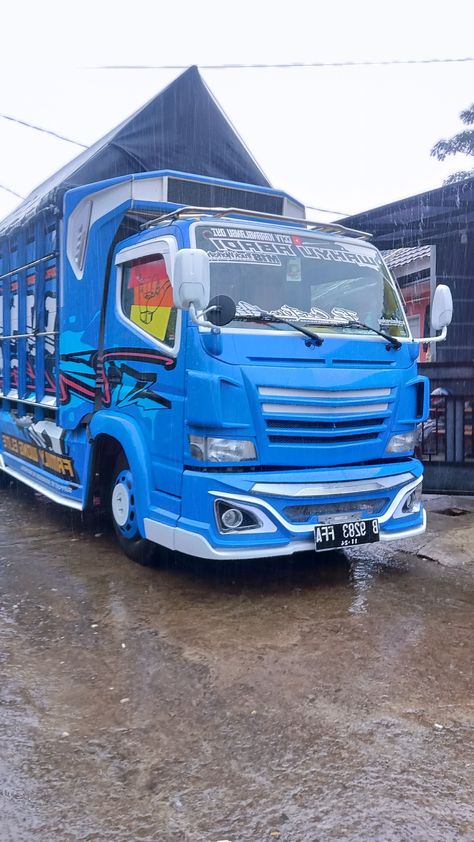 Truk Canter, Truk Besar, Foto Pin, Bus Line, Sepeda Motor, Indonesia, Trucks, Bts, Van