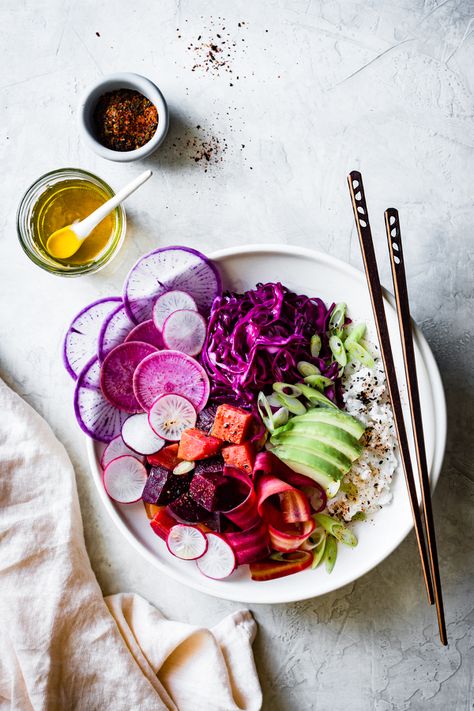 Weekend Reading, 2.25.18 Beet Poke, Vegetarian Substitutes, Vegetarian Sushi, Bojon Gourmet, Hawaiian Dishes, Poke Bowls, Resep Diet, Colorful Vegetables, Buddha Bowls