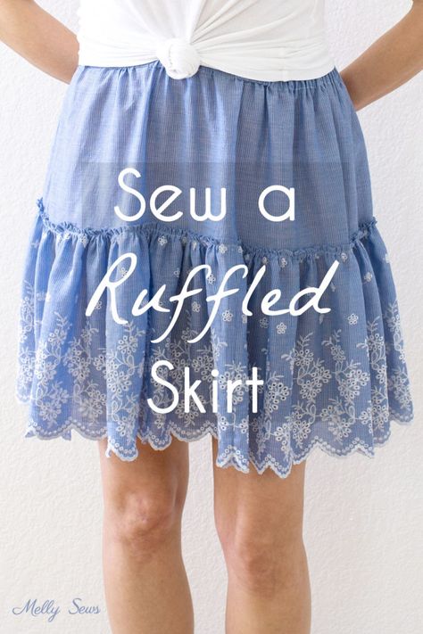 Tiered Skirt Pattern, Sewing Ruffles, How To Make Skirt, Skirt Tutorial, Diy Skirt, Dress Sketches, Skirt Patterns Sewing, Sewing Blogs, Ruffle Skirt