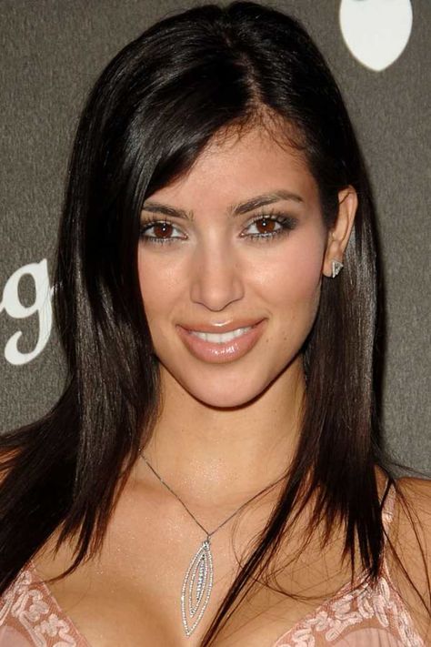 Kim K Aesthetic, Kardashian Plastic Surgery, Kim K Makeup, Kim Kardashian Before, Kim Makeup, Kardashian Sisters, Asymmetrical Bangs, Celebrities Before And After, Blowout Hair