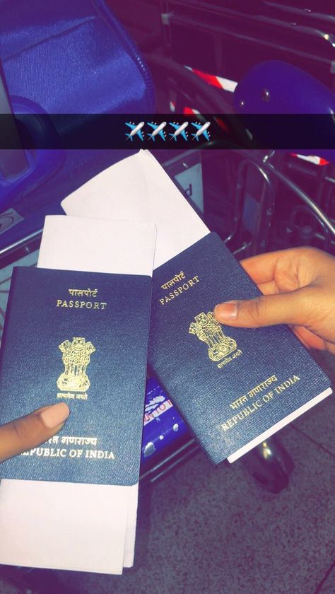 Bhopal Airport Snap, Indian Passport Snaps, Ahmedabad Airport Snap, Gurudwara Snapchat Stories, Indian Passport Aesthetic, Indian Passport Picture, Passport Snap, Vadodara Airport, Indian Passport