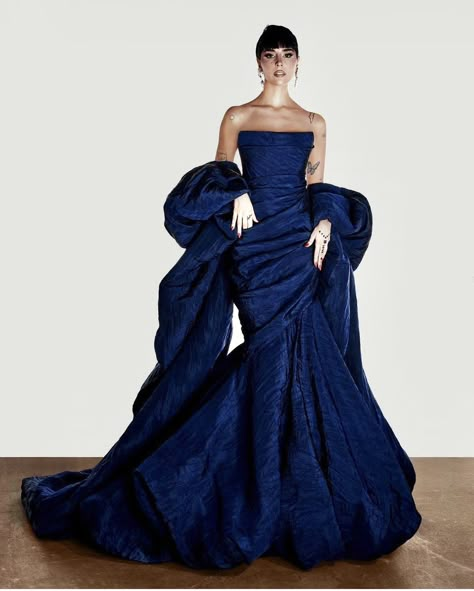 Runway Fashion Couture, Hippie Look, Blue Gown, Prom Dress Inspiration, فستان سهرة, Gala Dresses, Glam Dresses, Carpet Looks, Red Carpet Dresses