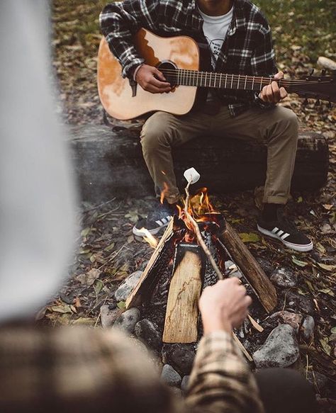 Playing Guitar Aesthetic, Aesthetic Guitar, Guitar Aesthetic, 4k Wallpaper Iphone, Playing The Guitar, Camping Vibes, Camping Aesthetic, Survival Life, Camping Life