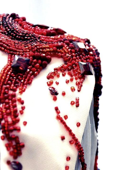 Lizzie Hearts, Textiles Projects, Red Bead, Beaded Embroidery, Textile Design, Wearable Art, Bead Work, Fashion Art, High Fashion