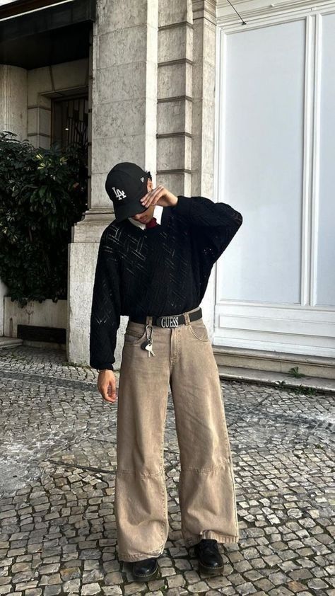 Effortless Fall Fashion, Fall Fashion For Men, Softboy Outfits, Sweatshirt Outfits, Royal Family Fashion, Jordan Outfit, Outfit Sneakers, Vintage Menswear, Mens Casual Outfits Summer