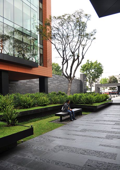 Coyoacán Corporate Campus Landscape by DLC Architects « Landscape Architecture Platform | Landezine Landscape Paving, Campus Landscape Design, Campus Landscape, Pavement Design, Architecture Antique, Paving Pattern, Stone Paving, Easy Landscaping, Landscape Architecture Design