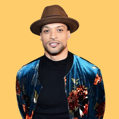 Five Things To Know About 'She's Gotta Have It' Actor Cleo Anthony | Anthony plays the hilariously narcissistic photographer Greer Childs.Anthony plays the hilariously narcissistic photographer Greer Childs. Cleo Anthony, She's Gotta Have It, Dave East, I Think I'm In Love, Modern Men, Black Celebrities, It's Raining, Guilty Pleasures, I'm In Love