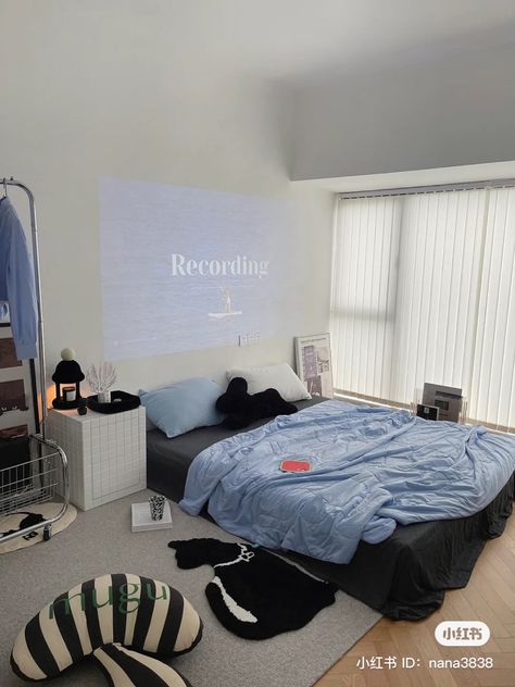 Blue Room Aesthetic, Small Room Makeover, Dekorasi Kamar Tidur, Grey Room, Redecorate Bedroom, Minimalist Room, Blue Rooms, Dream Room Inspiration, Room Makeover Bedroom