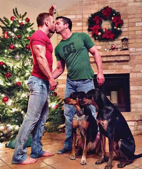 Man Hug, Gay Christmas, Christmas Kiss, Men Kissing, Lgbt Love, Gay Romance, Two Men, Gay Love, Man In Love