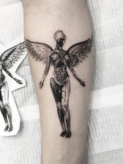 Tatuagem Twenty One Pilots, Nirvana Tattoo, Dragons Tattoo, Grunge Tattoo, In Utero, Sick Tattoo, 4 Tattoo, Aesthetic Tattoo, Dream Tattoos